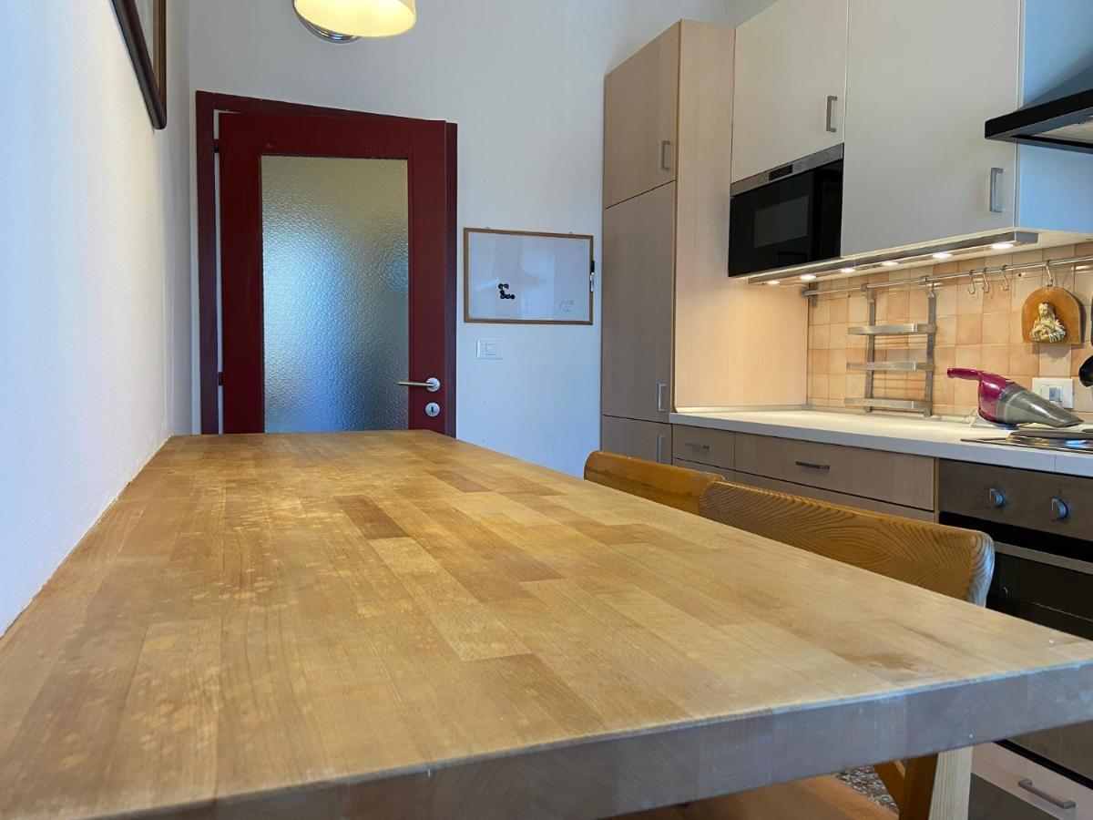 Tiramisu, A Cozy 2-Bdrm Apt Apartment เตรวิโซ ภายนอก รูปภาพ